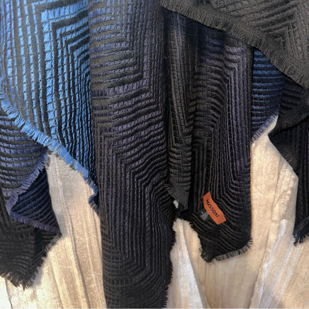 Missoni Italy Black + Blue Shawl Wrap Fringe Hem - Picture 3 of 8